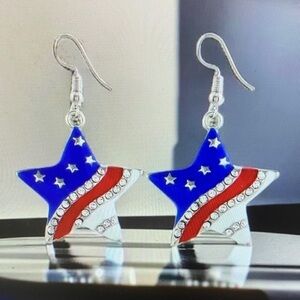 NWT Patriotic July 4th Star Earrings USA Flag